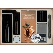  Le grand atelier cosmétique - Coffret avec 1 balance, 1 mini-fouet, 1 bocal, 1 distributeur, 1 flacon-spray, 1 flacon roll-on, 1 pot en aluminium et 1 livre de recettes 