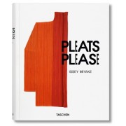  Pleats please 