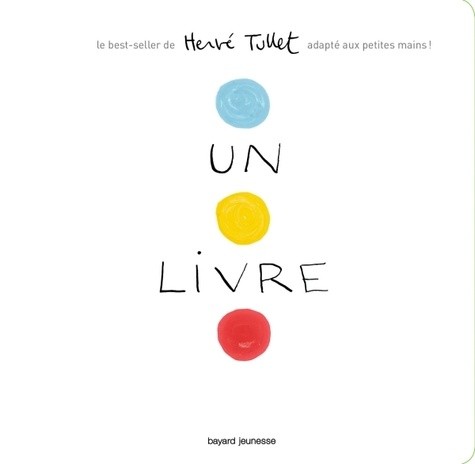  Un livre  